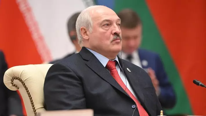 Лукашенко заявил, что ОДКБ не рухнет без Армении
