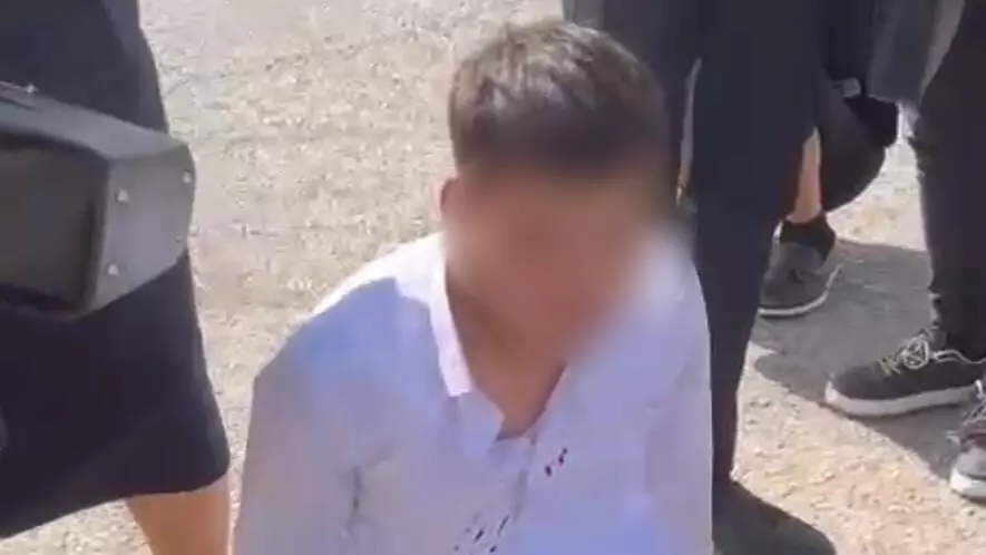 Массовая драка подростков попала на видео в Туркестанской области