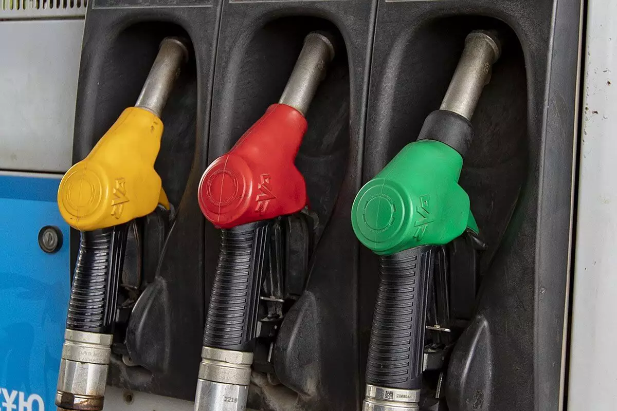 Ожидать ли роста цен на бензин, ответили в Минэнерго