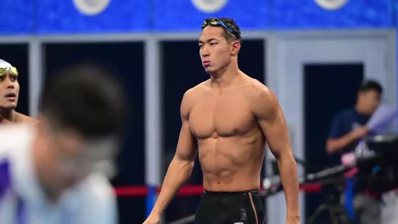 Казахстанский пловец выиграл вторую медаль на Азиатских играх