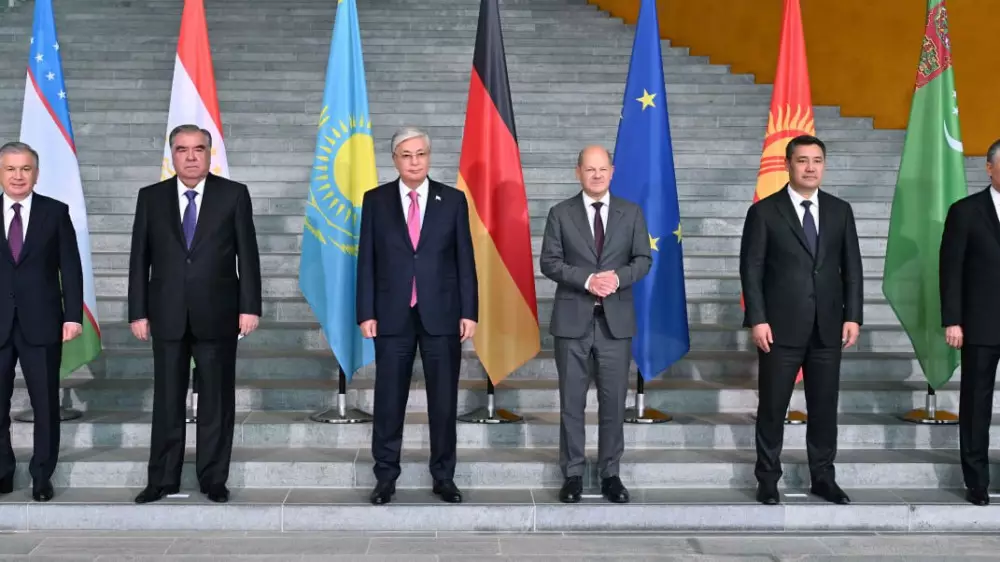 Токаев назвал приоритетные направления для партнерства между Казахстаном и Германией