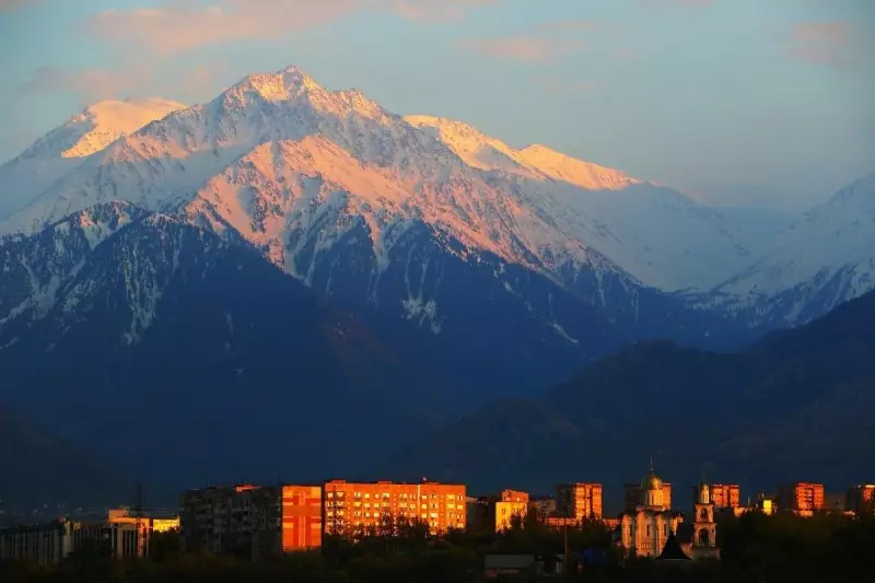 В Алматы ощутили землетрясение