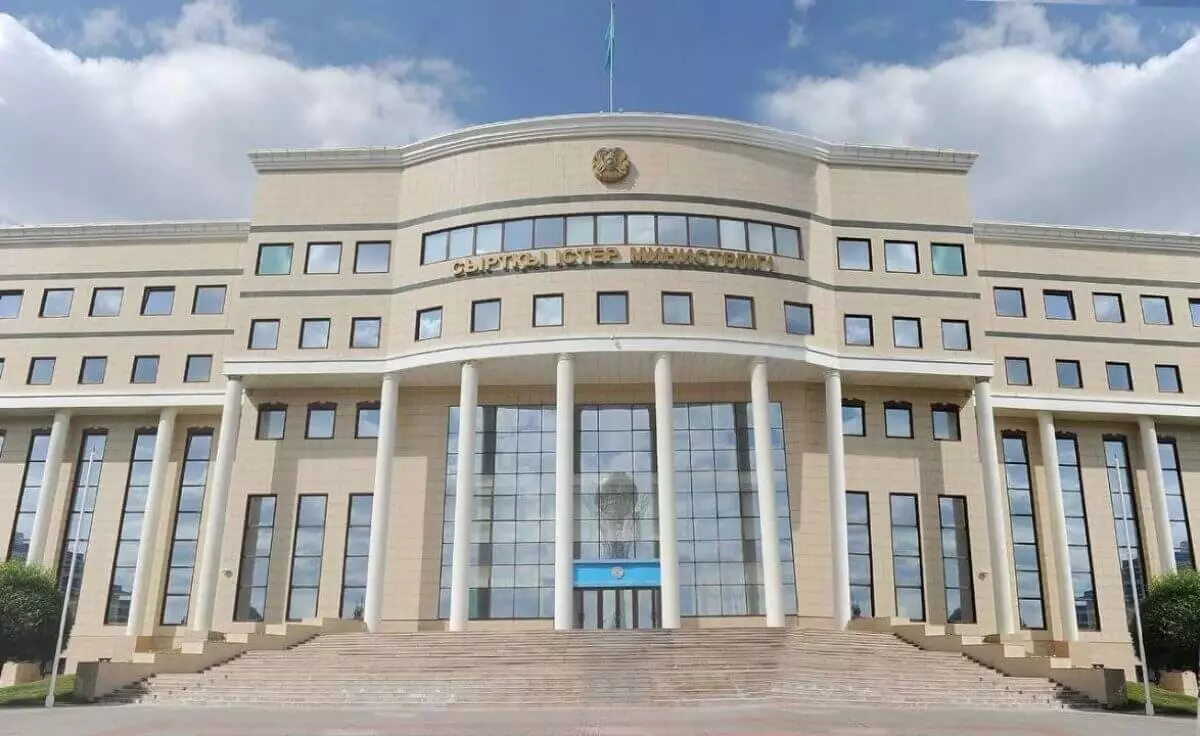 "Секретный" список персон нон грата ведут в Казахстане