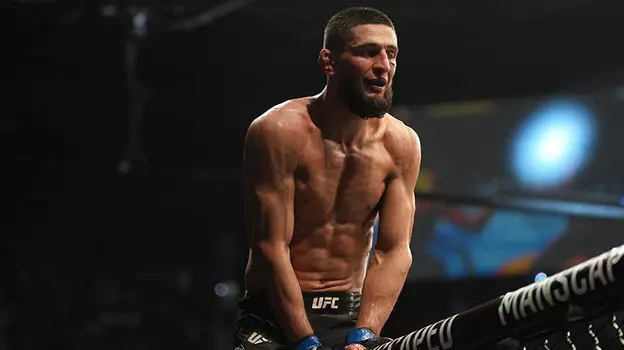 UFC: Хамзат Чимаевтың қарсыласы ауысты 