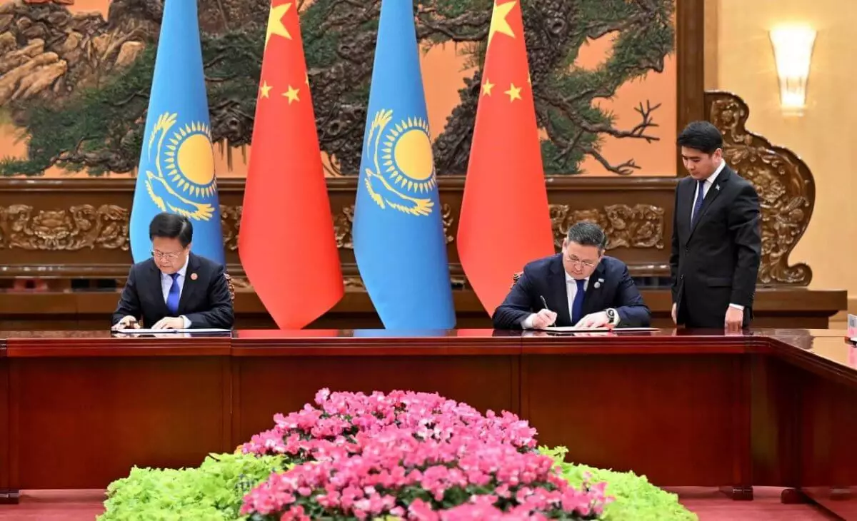 Переговоры Токаева с Си Цзиньпином: подписаны пять соглашений