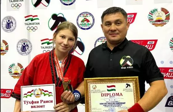 Астаналық Мадина Жомартова белбеу күресінен әлем чемпионы атанды