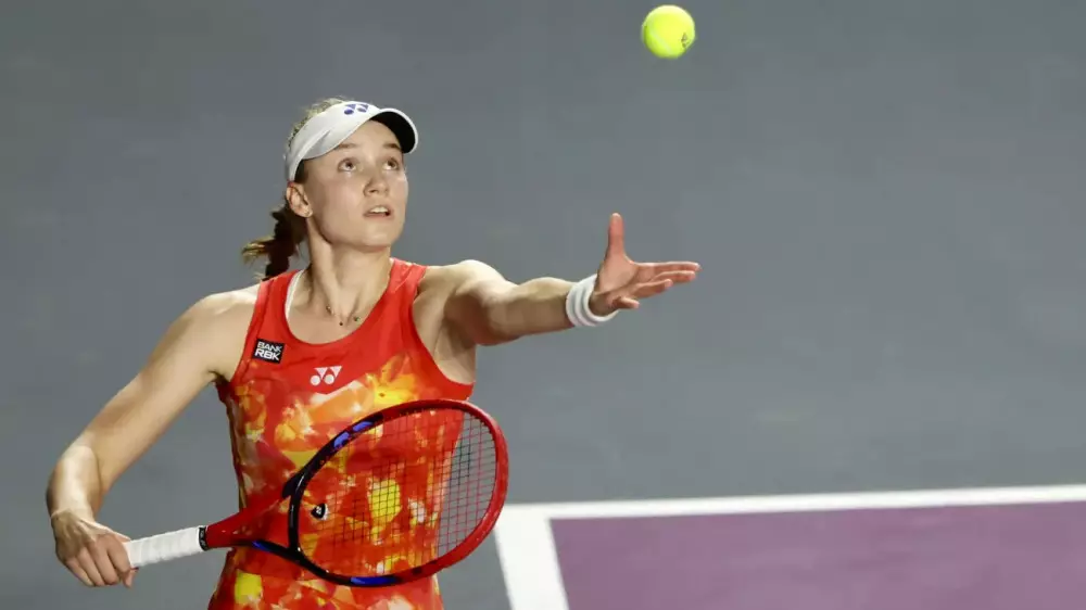 Елена Рыбакина в плей-офф "финала" WTA: остался последний шанс
