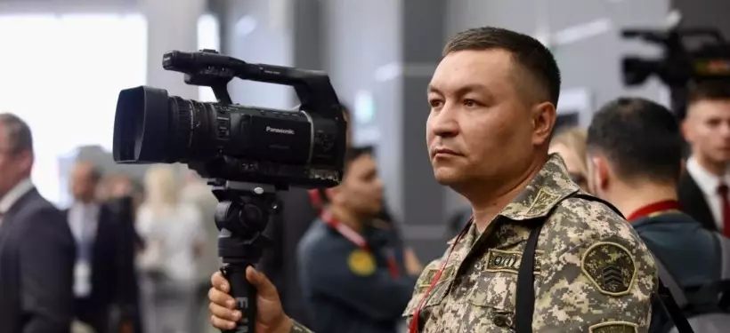 Профессиональный праздник сегодня отмечают военные журналисты в Казахстане