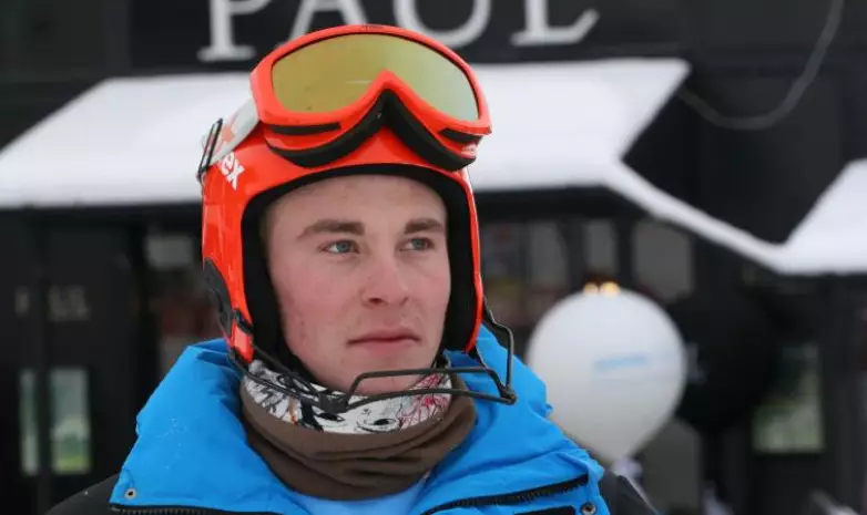 Казахстанский горнолыжник стал вторым на FIS-старте в Дубае