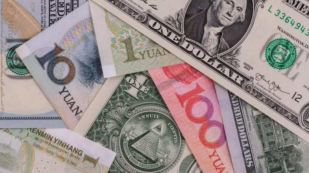 Курс доллара упал на 2 тенге: итоги торгов 15 ноября