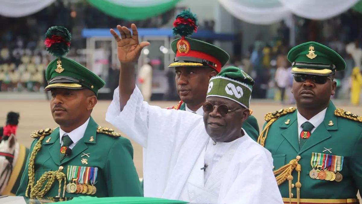 Президент Нигерии представил план расходов на сумму 34,8 миллиарда долларов с упором на безопасность и стабильность