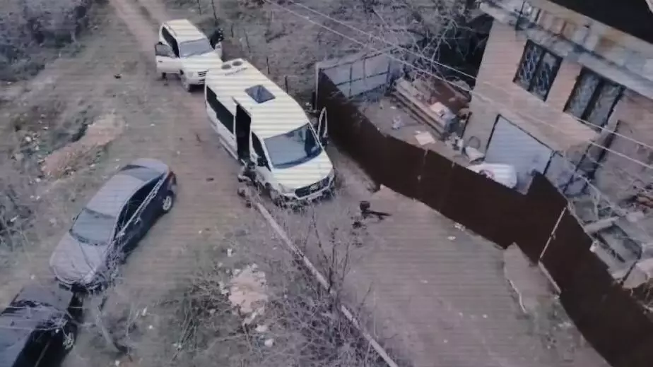 Подпольную нарколабораторию организовал иностранец на даче в Алматинской области