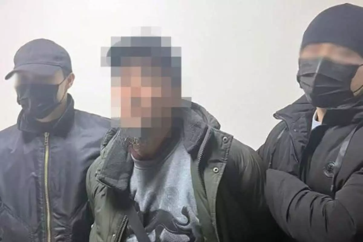 Казахстанец задержан при попытке выехать в зону боевых действий в Сирии