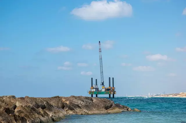 Вице-министр энергетики о запасах нефти: крупным для освоения в ближайшее время является морское месторождение Каламкас-Хазар