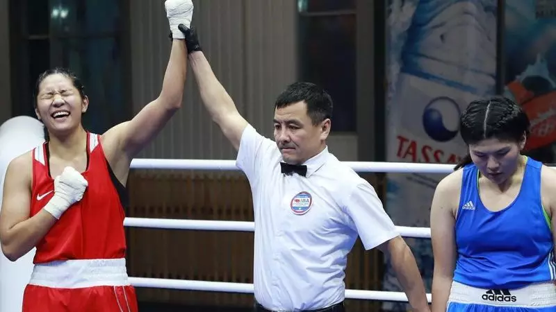 Казахстанки Жасмин Кизатова и Гульсая Ержан стали чемпионками Азии-2023 по боксу