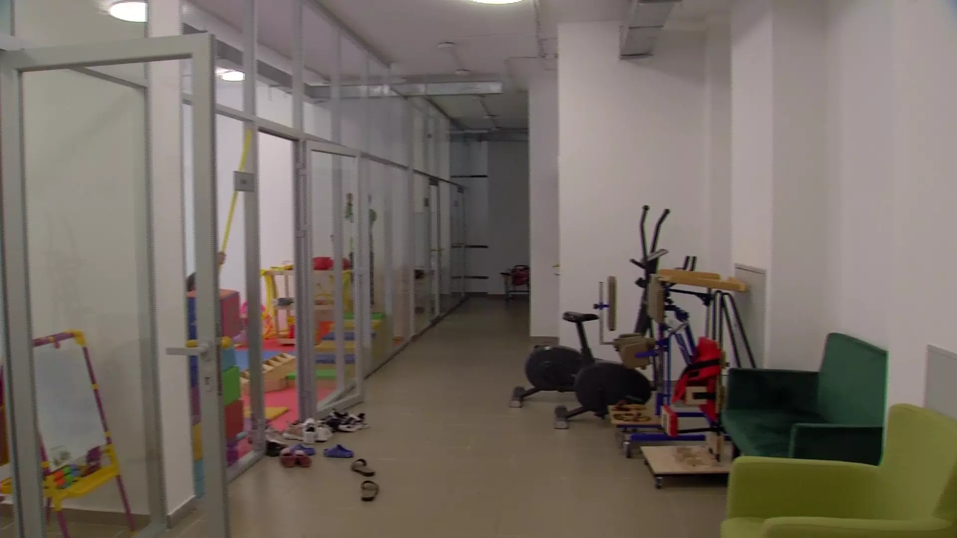 В Казахстане не хватает реабилитационных центров для детей с аутизмом