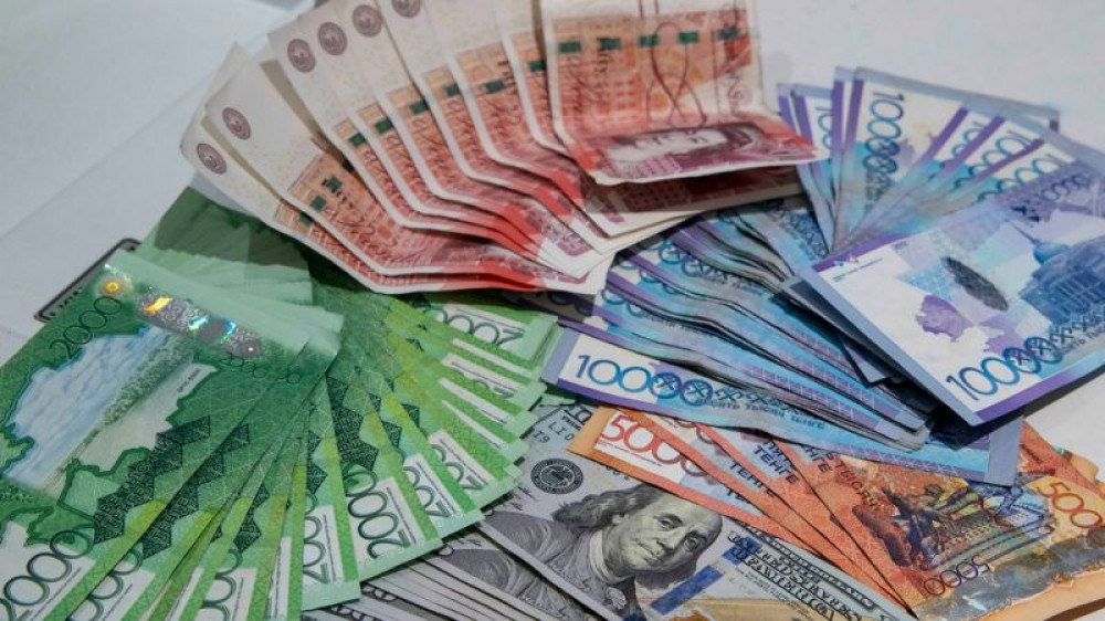Национальный банк валюты казахстана. Валюта. Валюта Казахстана. Юань в тенге. Тенге фото.