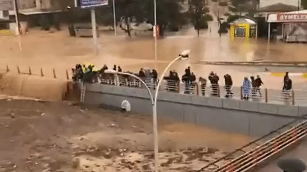 Дожди вызвали наводнения в Турции. Погибли 5 человек