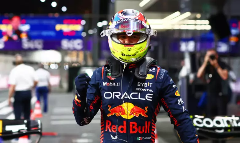 Гонщик «Ред Булл» победил в квалификации Гран-при Саудовской Аравии