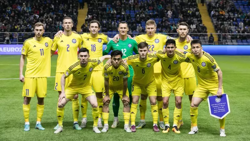 Казахстан уступает Дании 2:0 после первого тайма