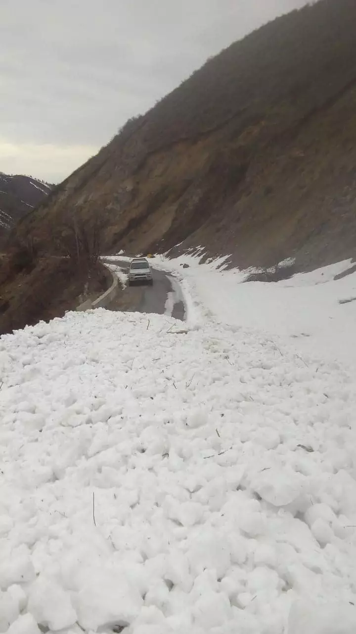 В горах Алматы остается риск схода лавин