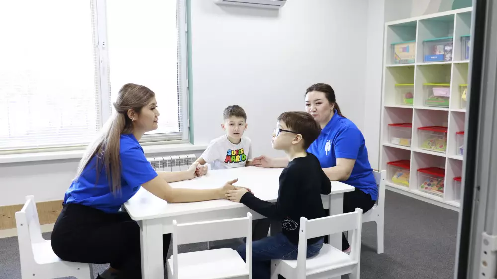Самый крупный в стране аутизм-центр начинает работу в Астане