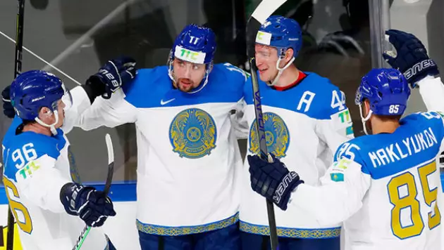 В сборной Казахстана решили судьбу трех хоккеистов перед ЧМ-2023