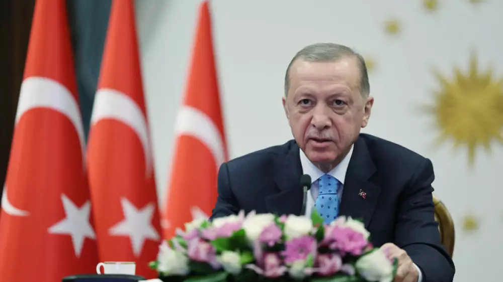 Эрдоган отменил предвыборные мероприятия после сообщений о болезни