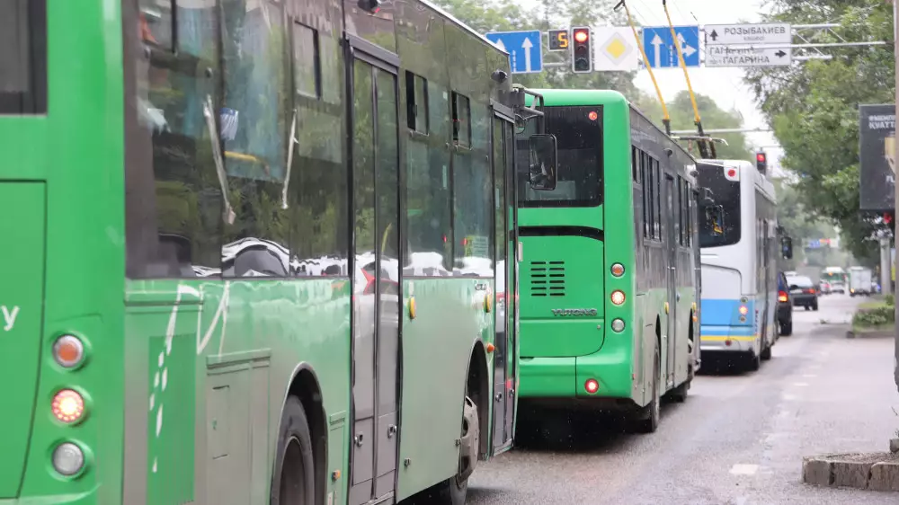 Когда пересадки на автобусах могут стать бесплатными в Алматы