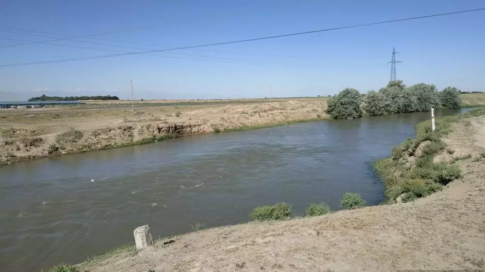Президент Кыргызстана пообещал соседям "столько воды, сколько им нужно"