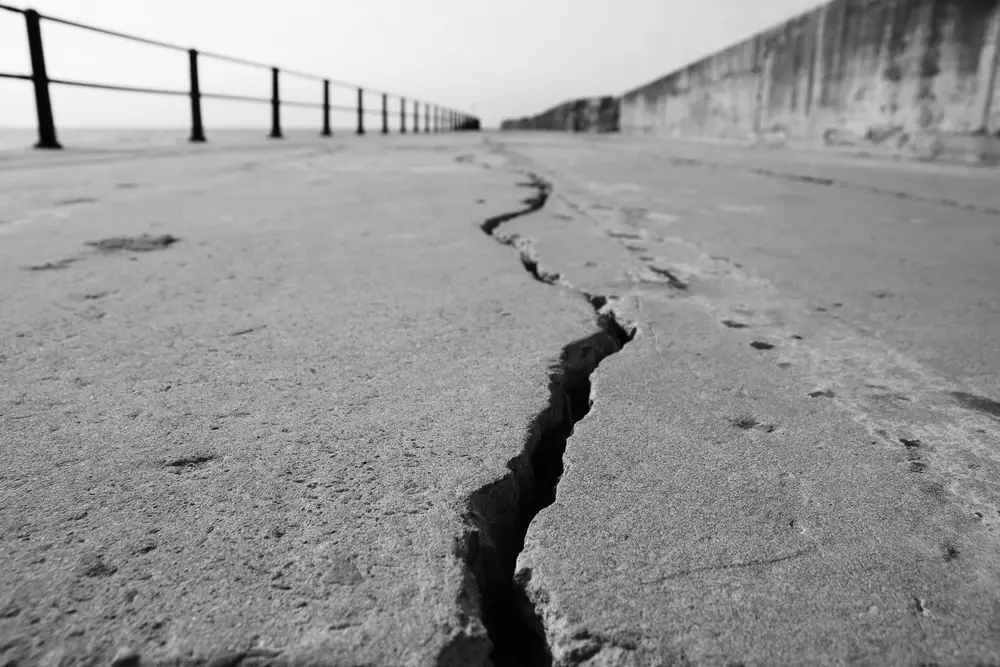 Правила поведения и действий при землетрясении: в ДЧС назвали 10 шагов