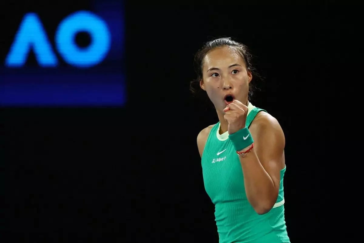 Чжэн Циньвэнь победила Ястремскую и сыграет с Соболенко в финале Australian Open