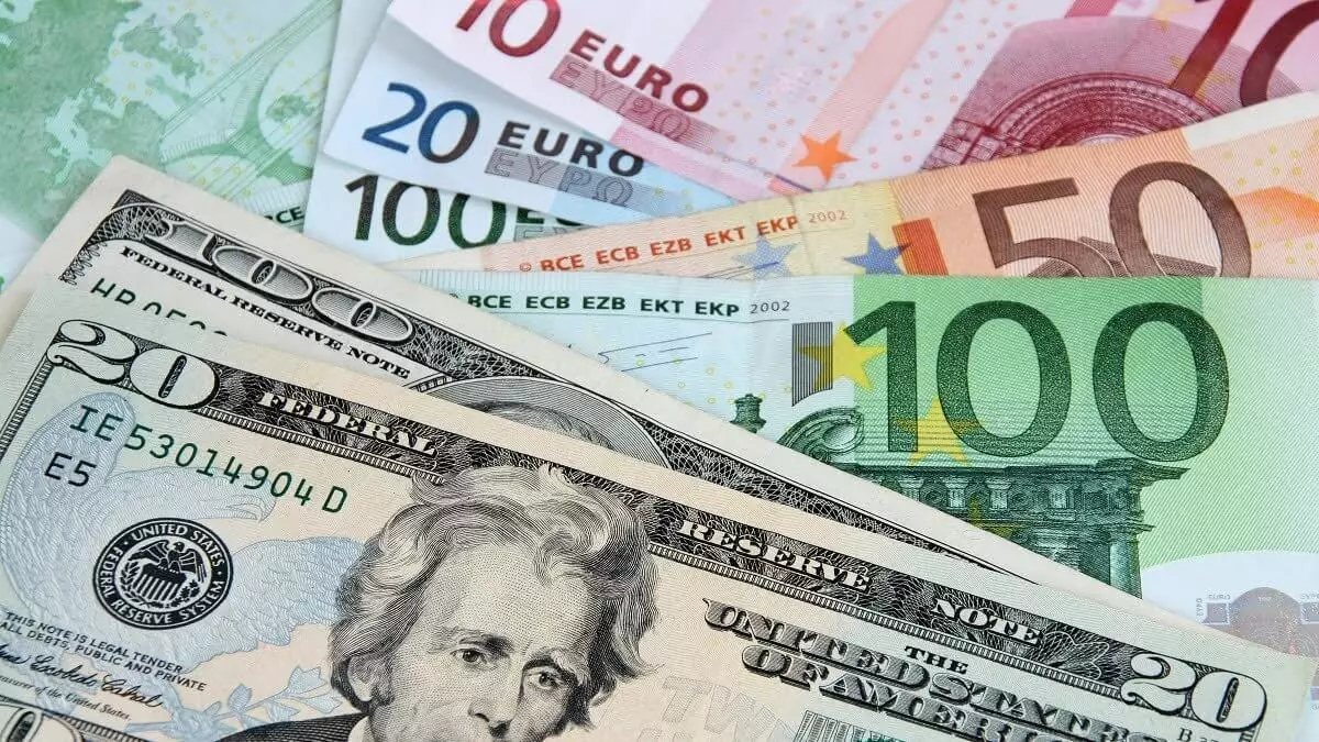 Курс валют на 26 января 2024 года: доллар, рубль и евро