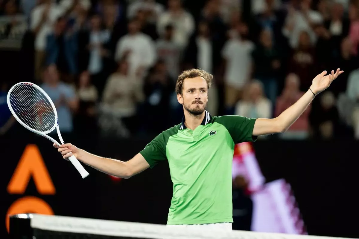 Медведев назвал причины поражения от Синнера в финале Australian Open