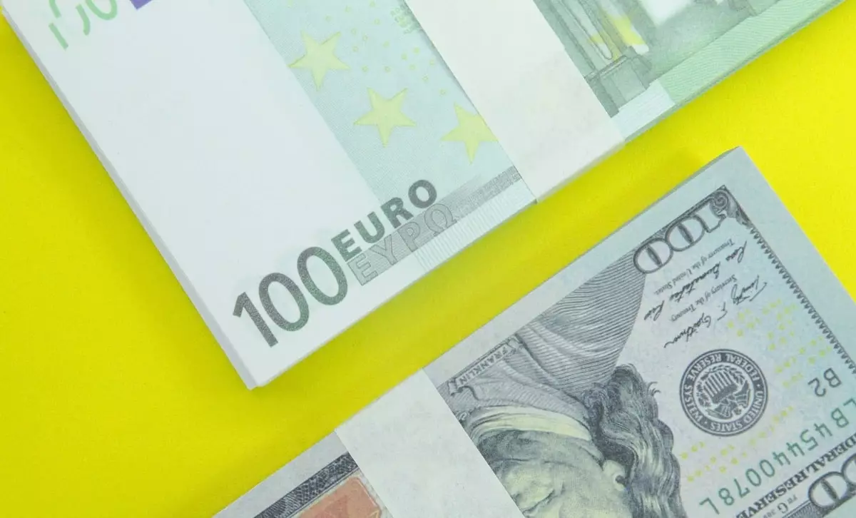 Курс доллара и евро в обменниках Алматы 29 января 2024