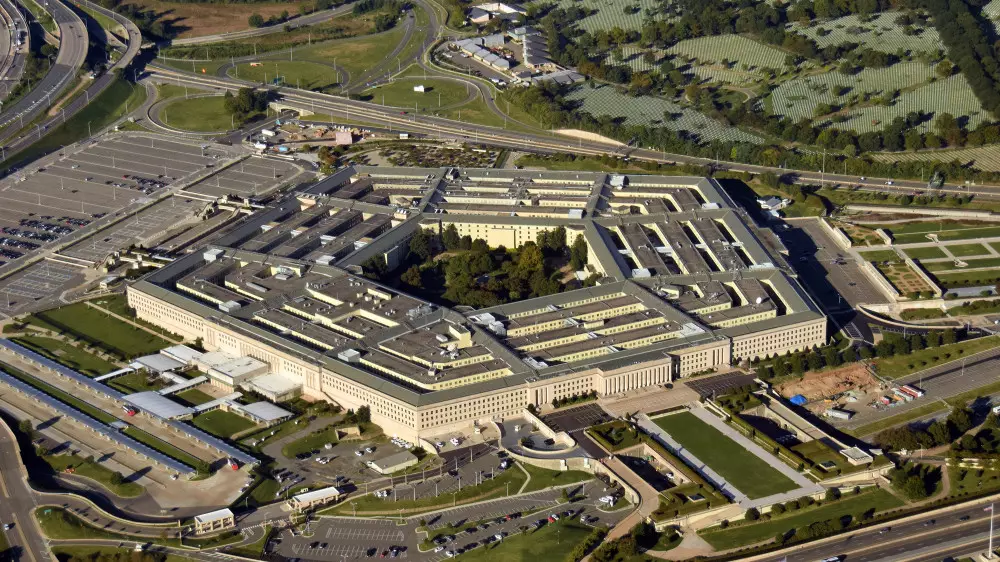 Пентагон пообещал ответить на удар по своей базе на Ближнем Востоке