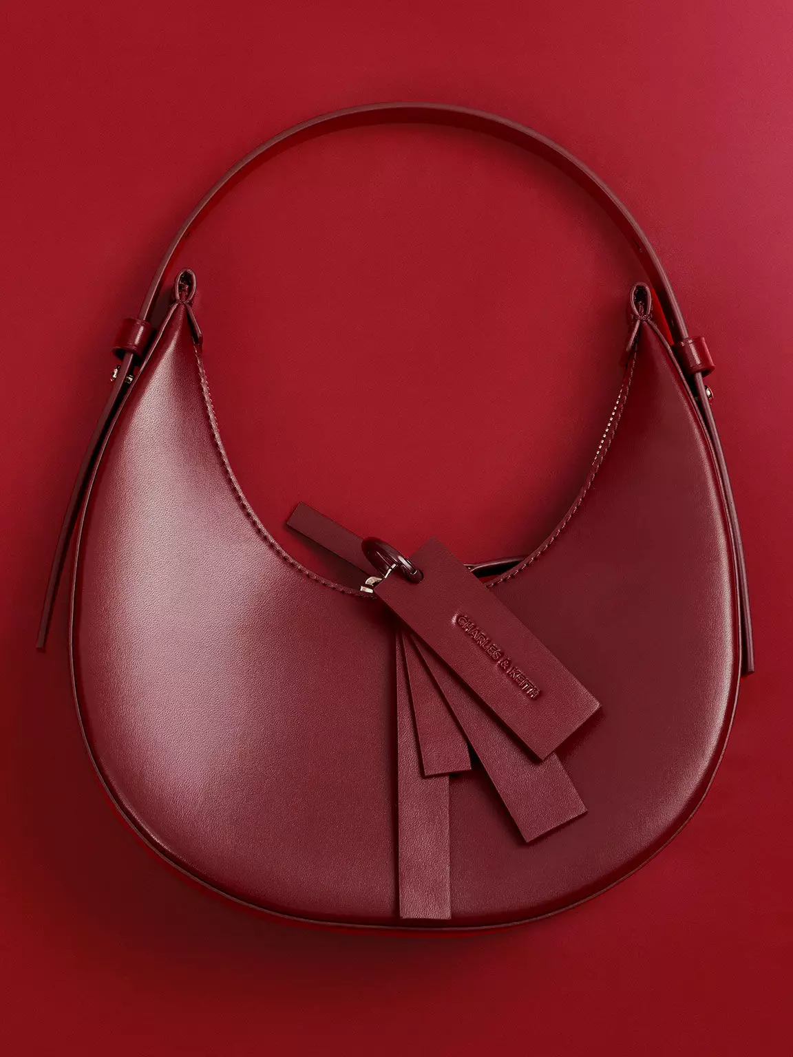 Красный — новый черный: 9 сумок в оттенке Gucci Rosso