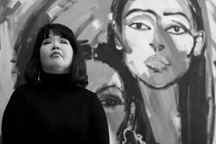 Искусство выживания: как казахстанская художница сочетает творчество и бизнес