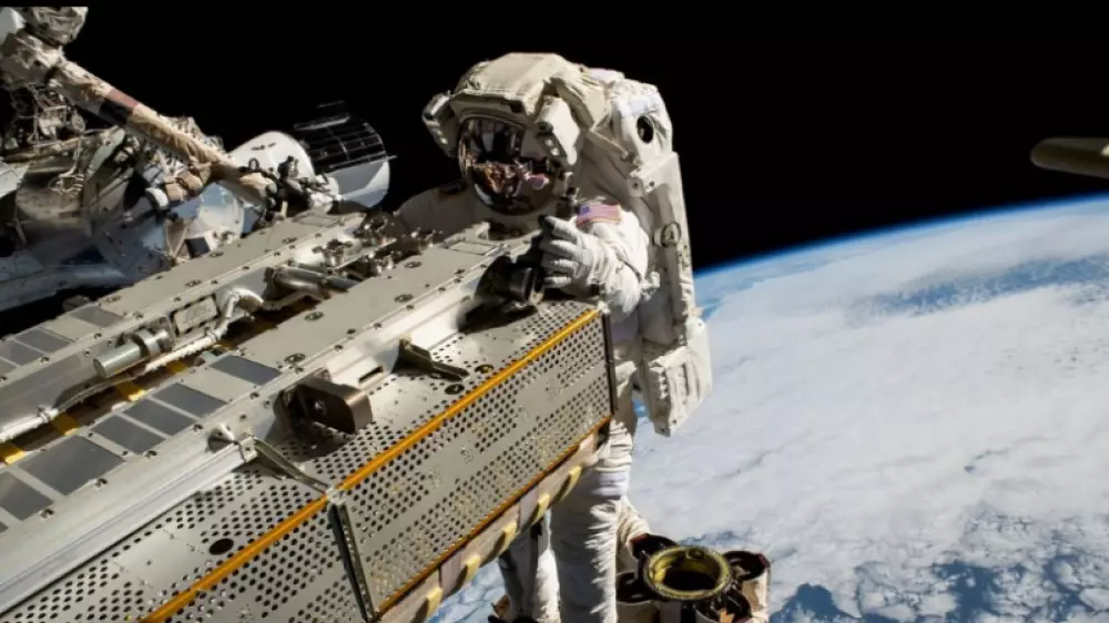 Космонавт побил мировой рекорд по пребыванию в космосе