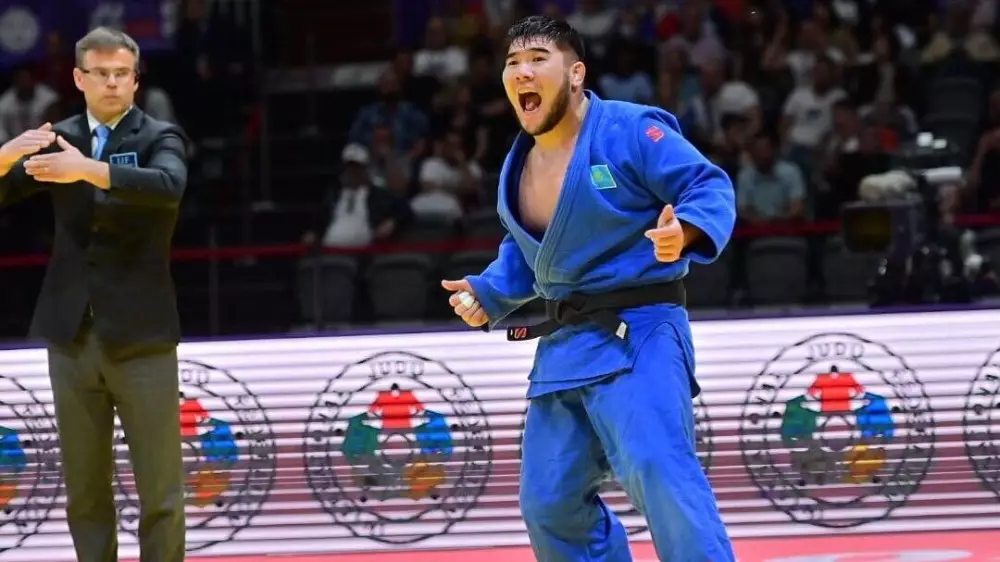 Дзюдоист Шархан Нурлыхан завоевал единственную для Казахстана медаль на Grand Slam в Париже