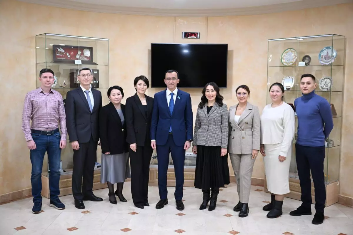 Маулен Ашимбаев обозначил приоритеты развития бочча в Казахстане