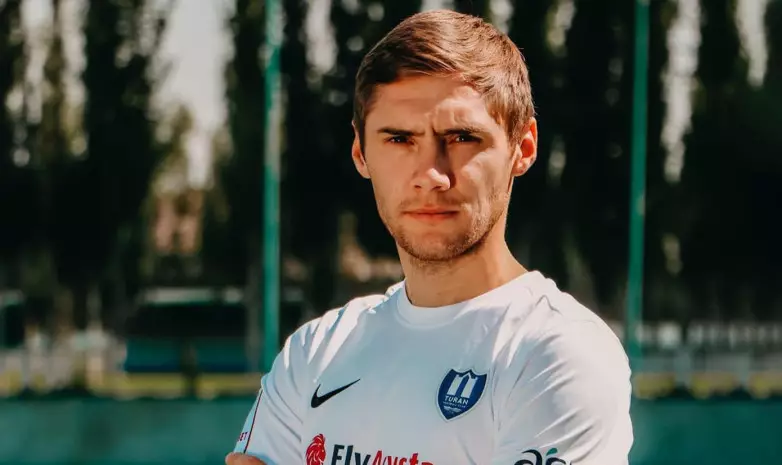 Футболист казахстанского клуба близок к переходу в самый титулованный клуб Беларуси