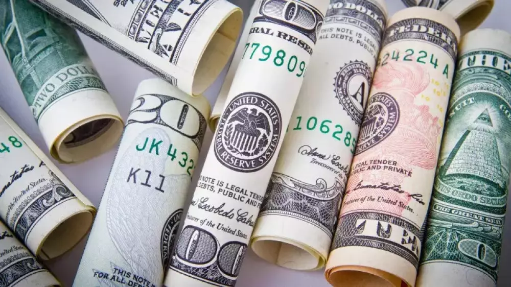 Сколько стоит доллар, евро и рубль в обменниках Астаны и Алматы