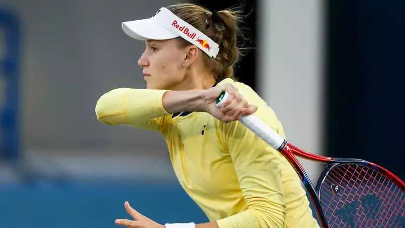 Видеообзор победного матча Елены Рыбакиной во втором круге турнира WTA-500