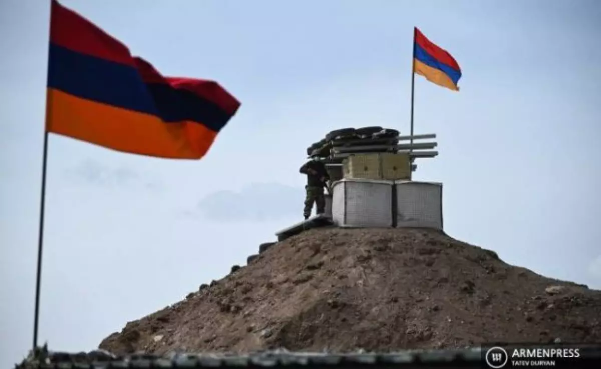 Азербайджан ответил Армении обстрелом на обстрел