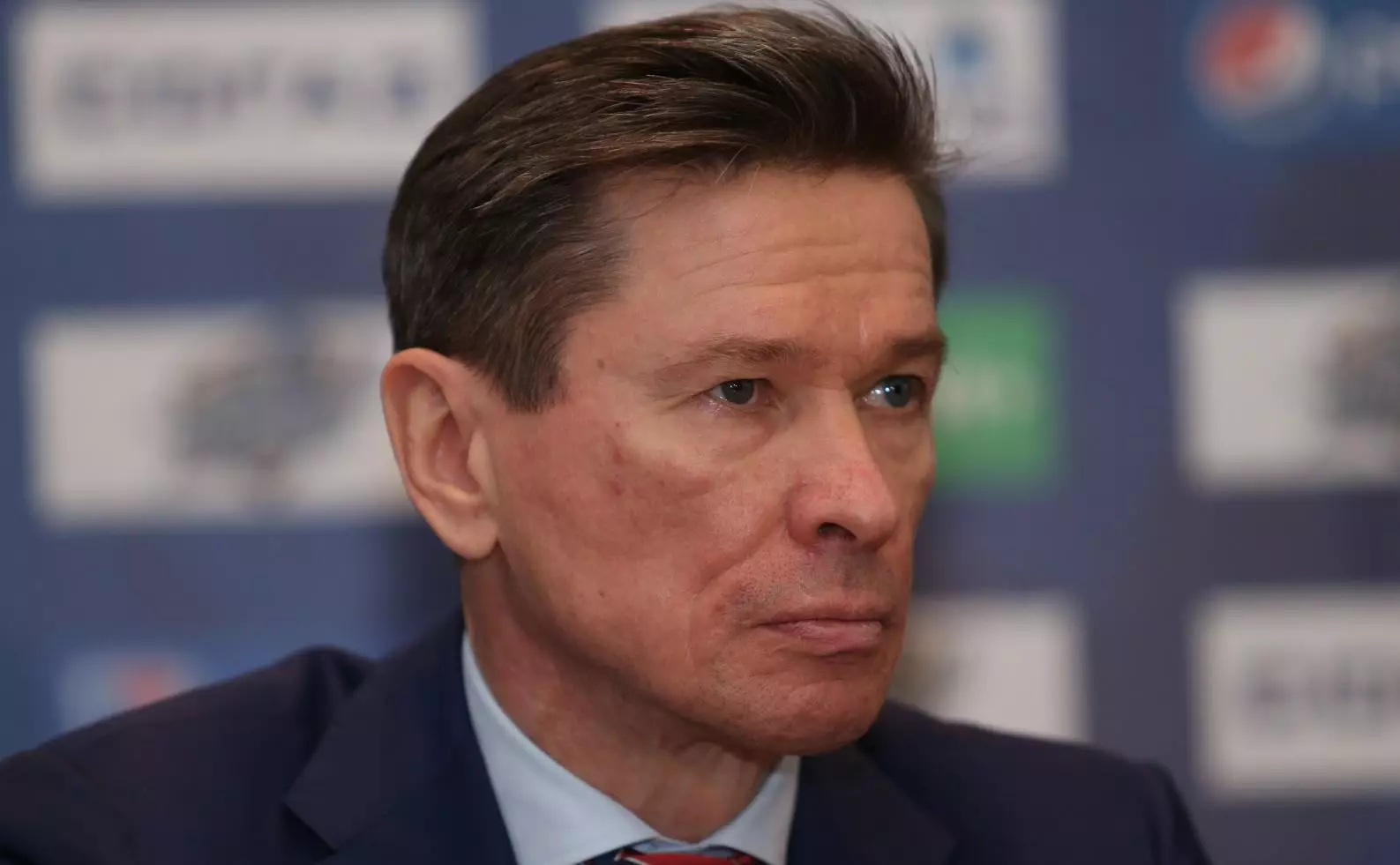 Быков назвал членов IIHF подневольными после продления недопуска россиян