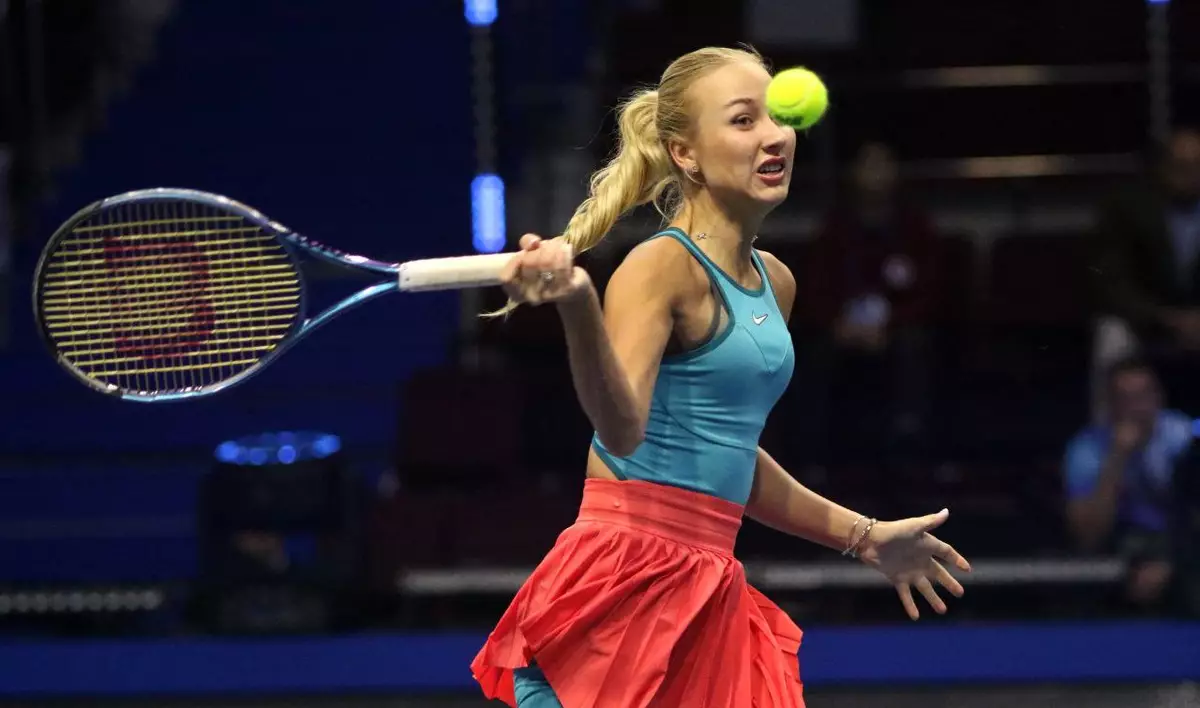 Потапова проиграла Плишковой во втором круге турнира в Дохе