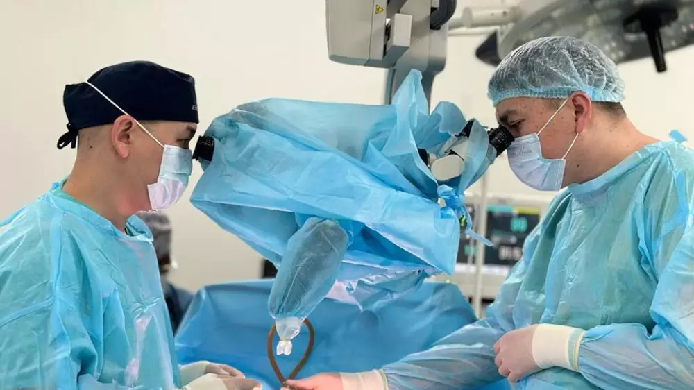 Младенца с множественными тяжелыми пороками спасли хирурги Алматы