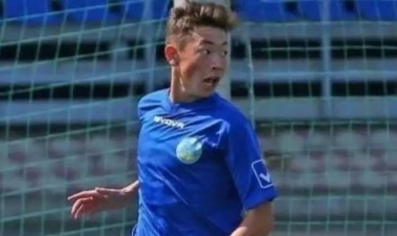 Игравший в Германии молодой казахстанец на просмотре в футбольном гранде европейской страны