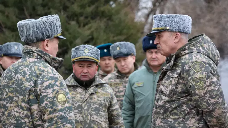 Министр обороны проинспектировал воинские части Шымкентского гарнизона